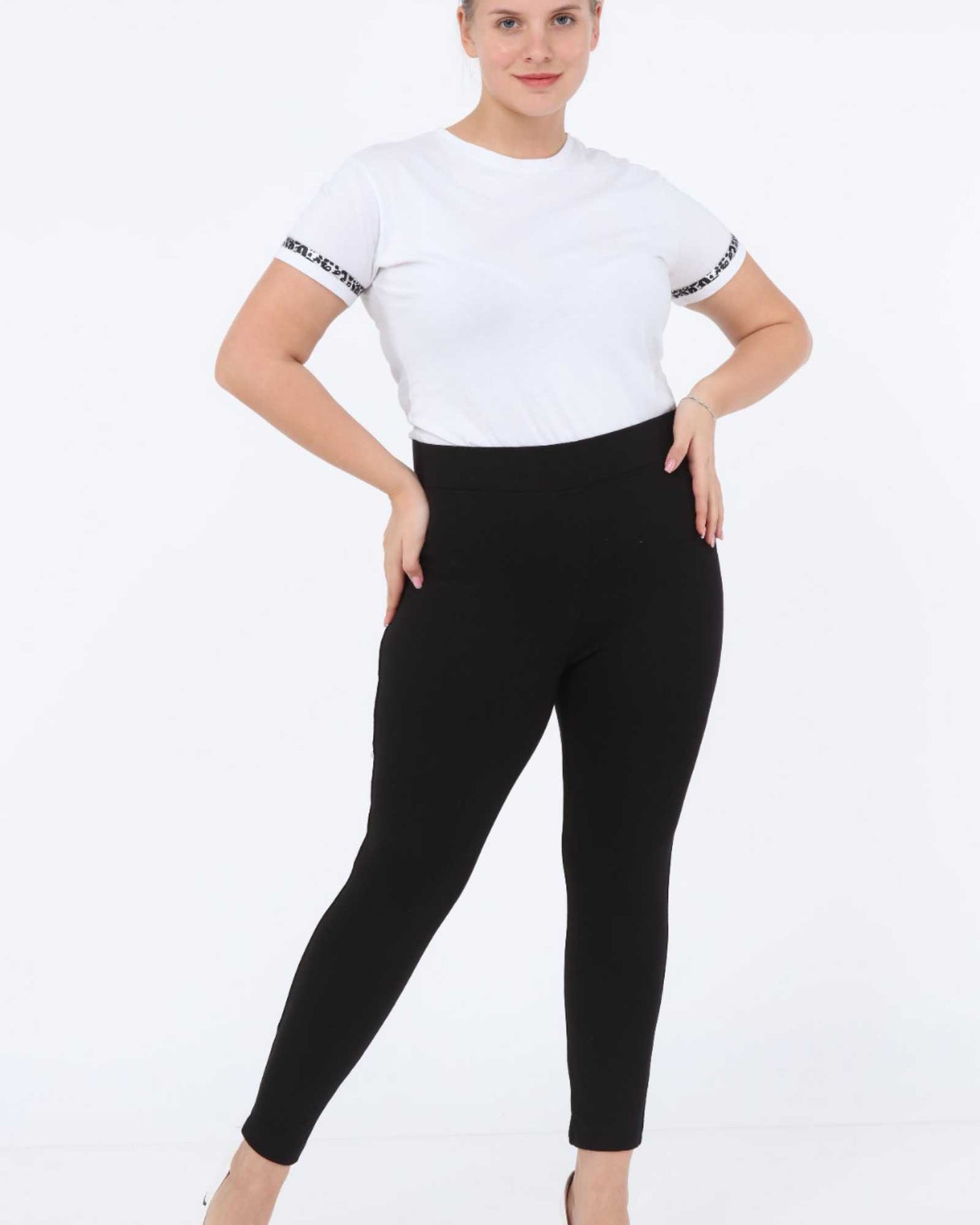 Büyük Beden Arkası Cepli Yüksek Bel Çelik Örgü Tayt